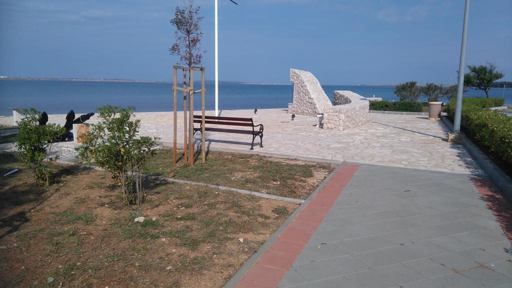 Holiday Home Pavica Врси Экстерьер фото