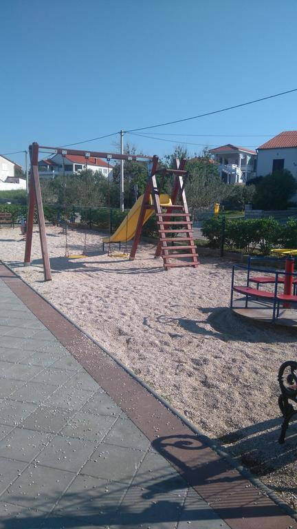 Holiday Home Pavica Врси Экстерьер фото